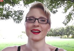 A Chloe Temple apanhou videos de sexo mulher gemendo o meu namorado.