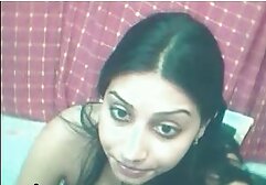 Aqui estão os brinquedos. vídeo pornô mulher masturbando