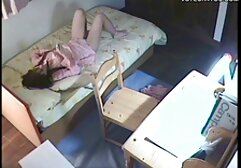 A vigiar a minha namorada. video sexo 2 homens 1 mulher