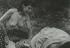 Versão da aldeia depravada vídeo pornô de mulher de 20 anos 0.1.6